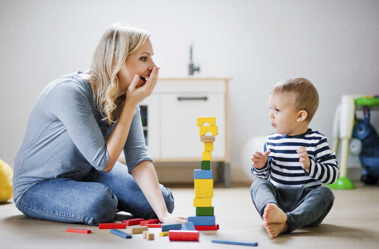 چند دقیقه در روز با کودکم بازی کنم ؟